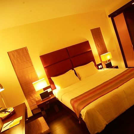 Hotel Metropole Kolkata Eksteriør bilde
