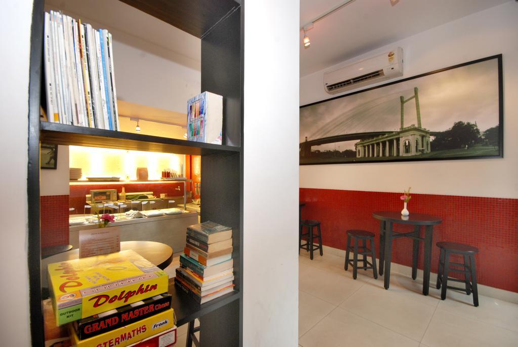 Hotel Metropole Kolkata Eksteriør bilde