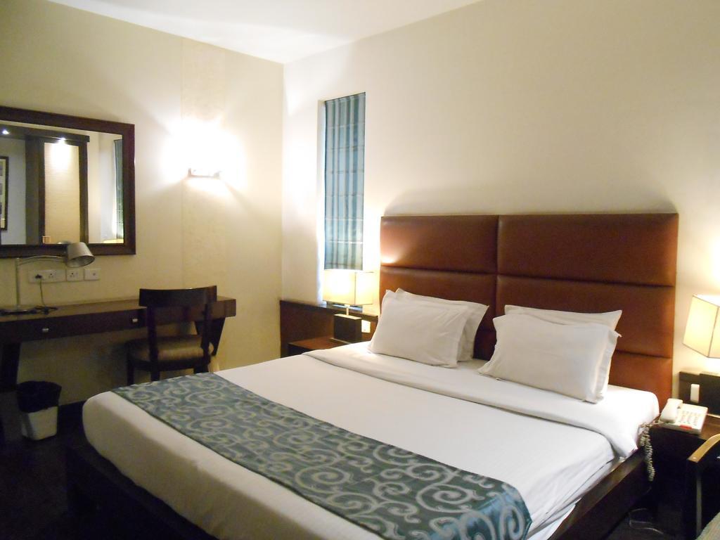 Hotel Metropole Kolkata Eksteriør bilde