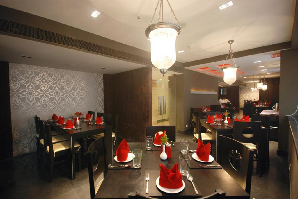 Hotel Metropole Kolkata Eksteriør bilde